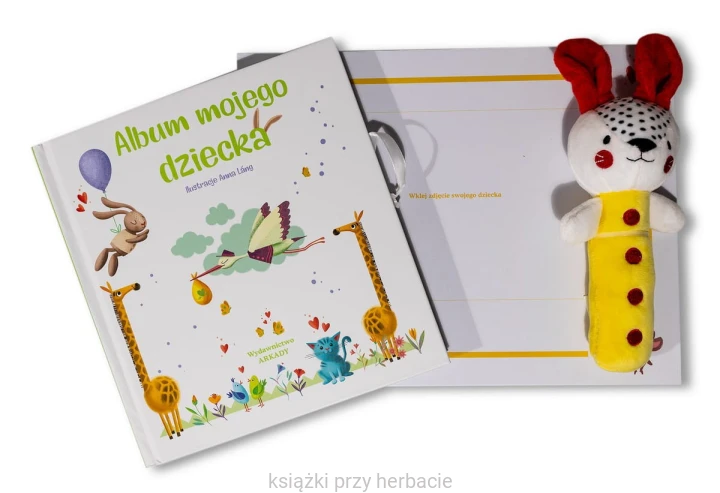 Album mojego dziecka z grzechotką 2_ksiegarniaksiazkiprzyherbacie.jpg
