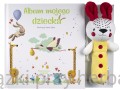 Album mojego dziecka z grzechotką_ksiegarniaksiazkiprzyherbacie.jpg